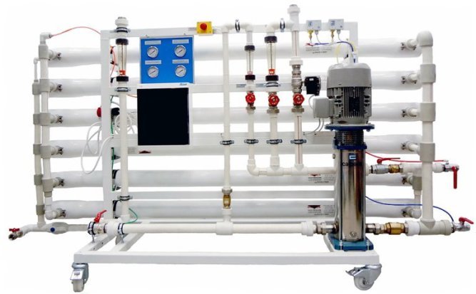 Гейзер RO 12x4040  (горизонтальная комп.)